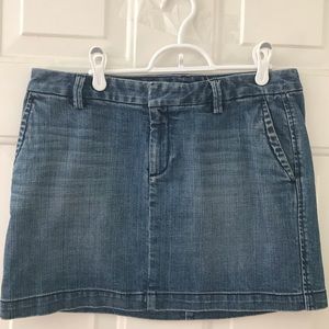 New Gap Denim Mini Skirt, Size 8